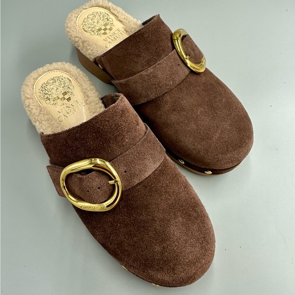 Vince Camuto (EVEREVE) Sherpa Size 6.5 Brown Suede Gold Buckle Clogs - Picture 7 of 11